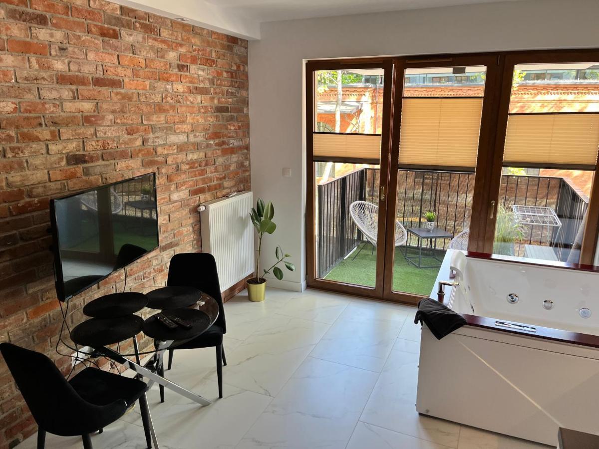 Jacuzzi Rakowicka Top Apartments Cracóvia Exterior foto