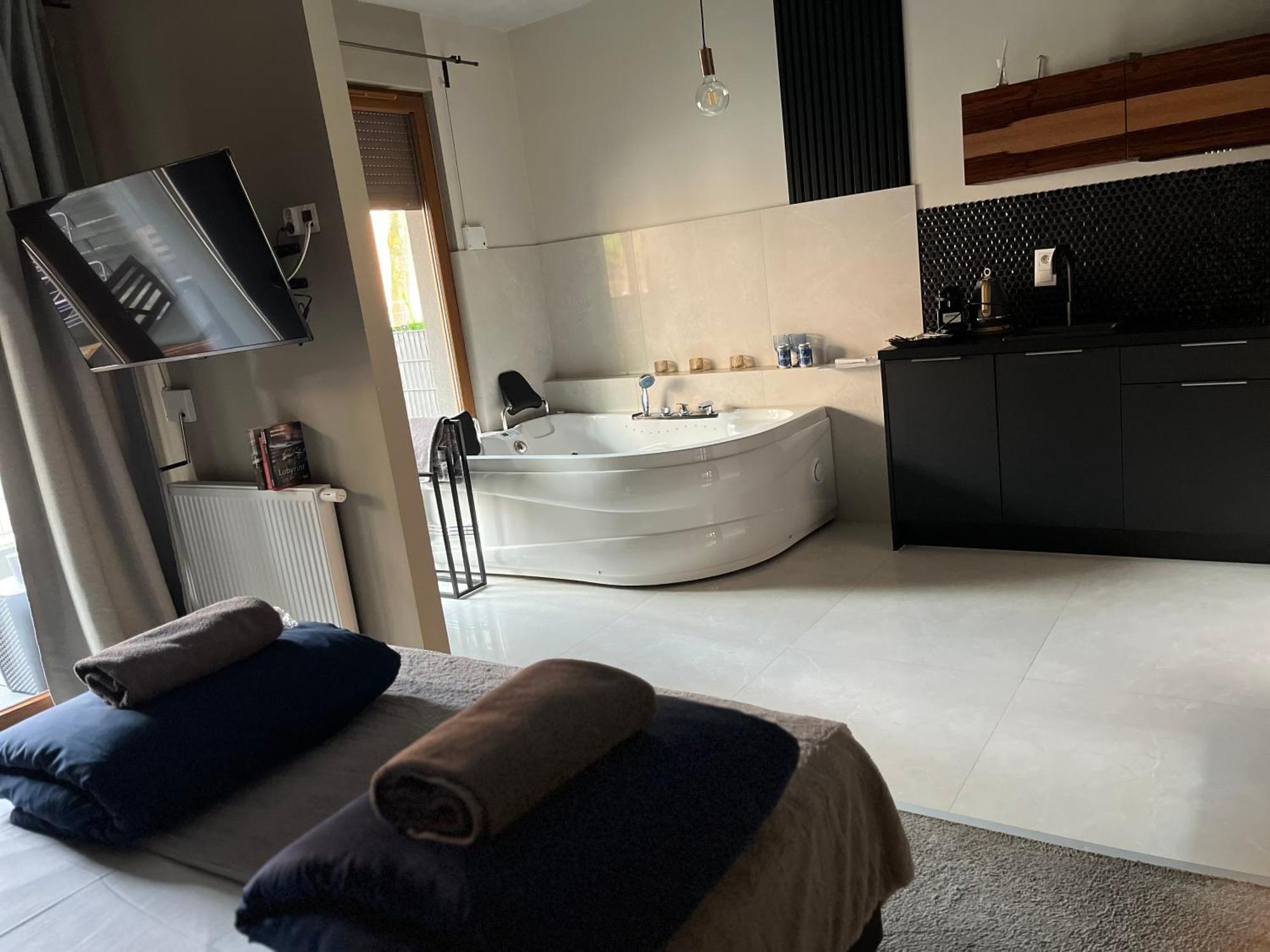 Jacuzzi Rakowicka Top Apartments Cracóvia Exterior foto